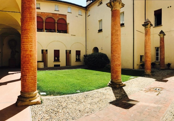 TL Palazzo Fantuzzi image 6